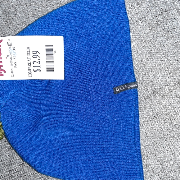 COLUMBIA INFANT HAT.SHELL.93%ACRILIC. 6%NYLON. 1% ELASTANE.SZ O/S. - Picture 3 of 6